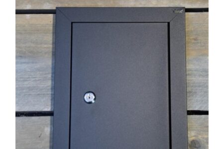 brievenbus in de deur