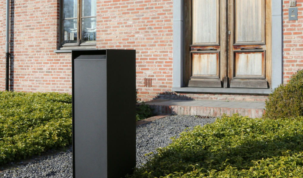 brievenbussen in modern