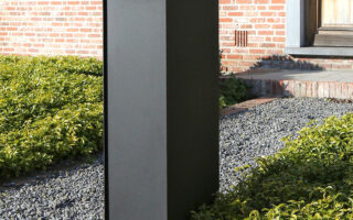 zwarte design brievenbus