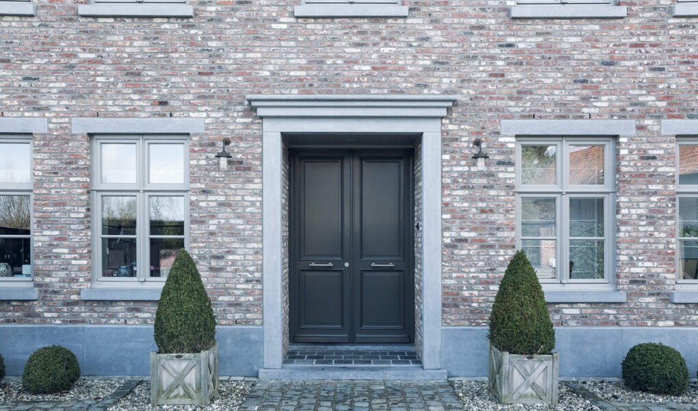 blauwe hardsteen klinkers