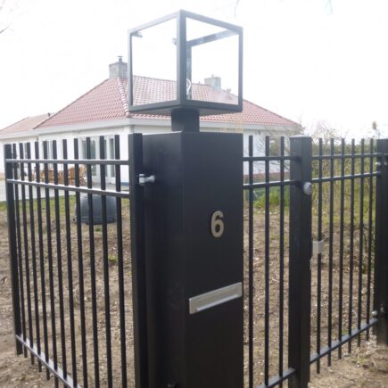 metalen brievenbus op maat